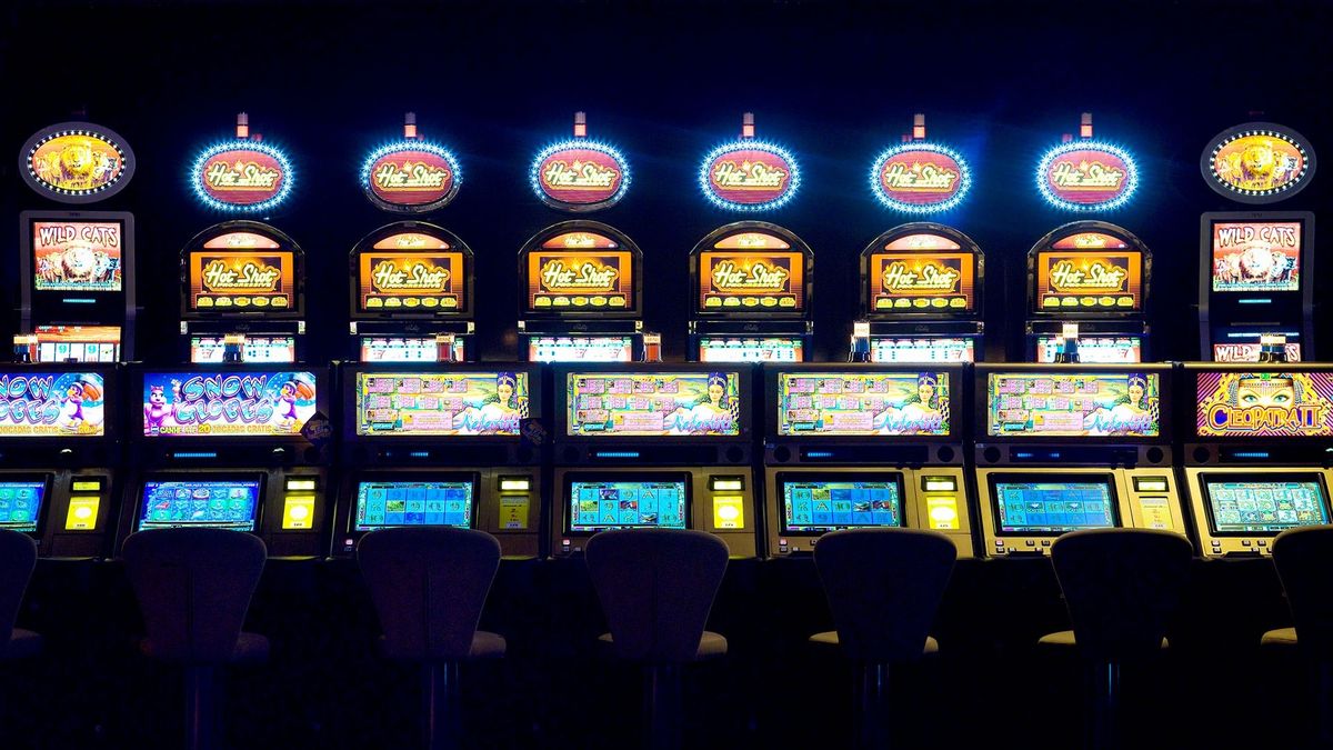 Bet100 آن لائن کیسینو میں اصل گیمز