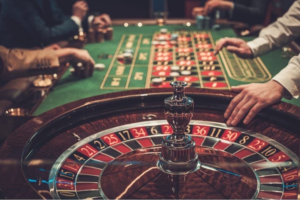 Bet100 کیسینو میں ایک آن لائن گیم کا انتخاب کریں۔